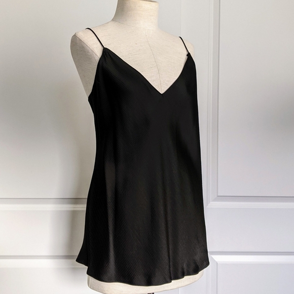 Theory Top Camisole V-Neck Sleeveless Silky Textured Lightweight Black L NWT - Picture 1 of 15